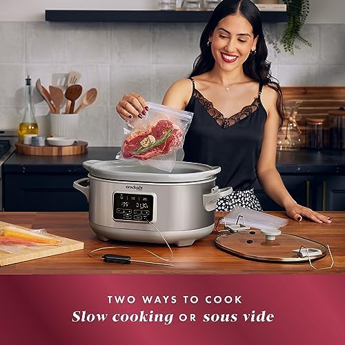 7 Quart Programmable Cook & Carry Slow Cooker - Curated Catalog X0